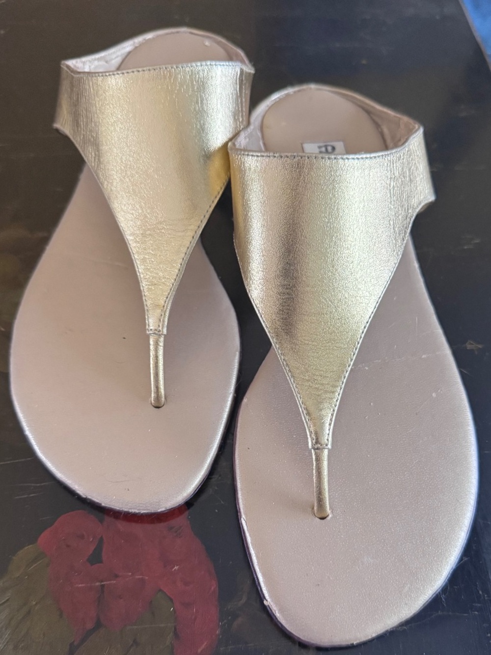 Etienne Aigner Gold Sandals Thong